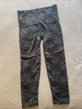 SPANX Look at Me Know High-Waist Camo Leggings - Green